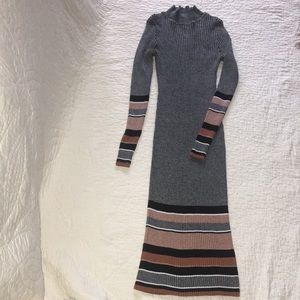 Turtleneck stretchy fitted long sleeves DRESS